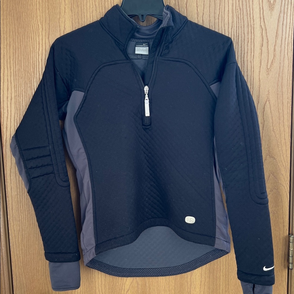 Nike Sphere Thermal half-zip pullover activewear top, black grey Size Small